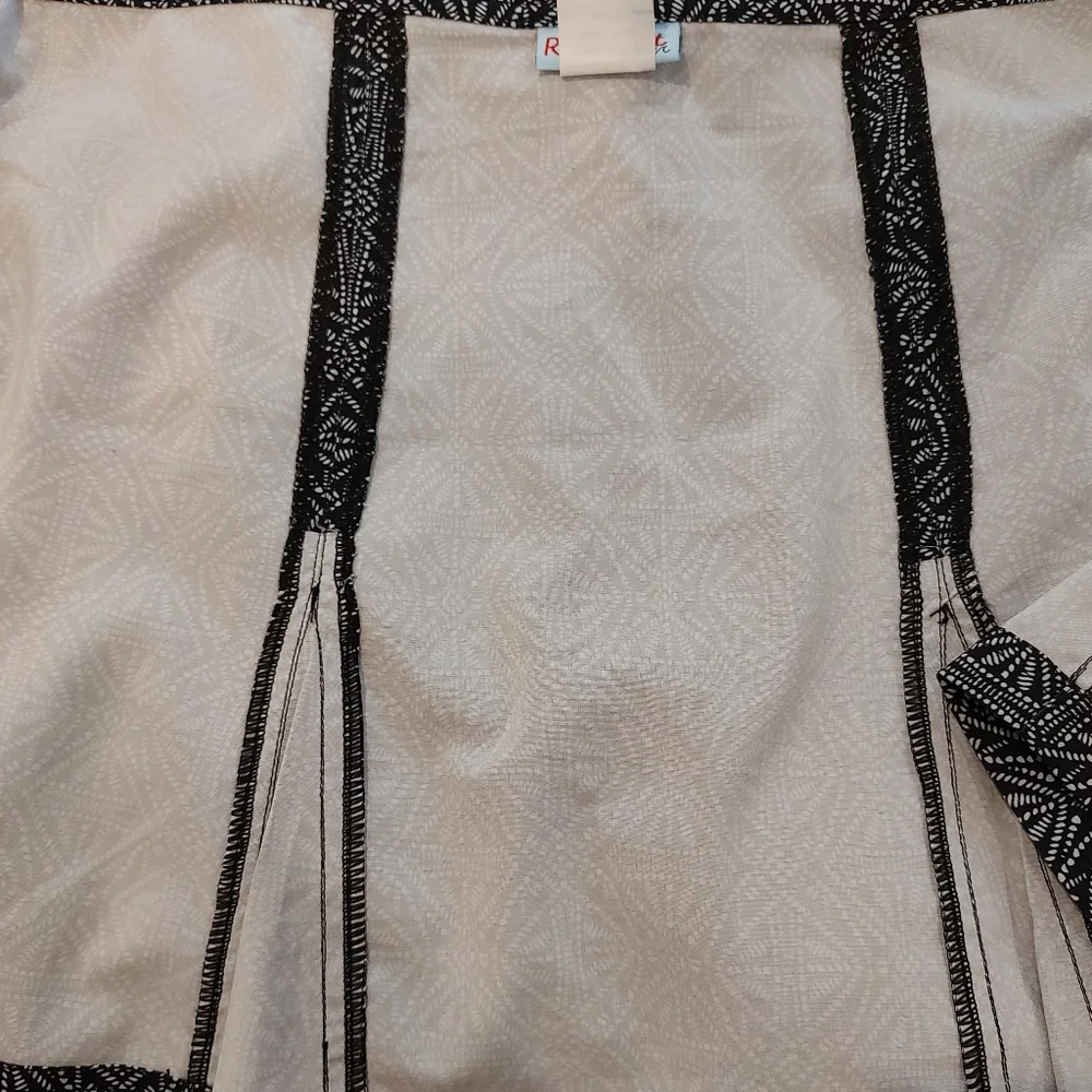 RipSkirt Hawaii Skirt Black Pearl Batik Adjustable Waist Length 1 Size M